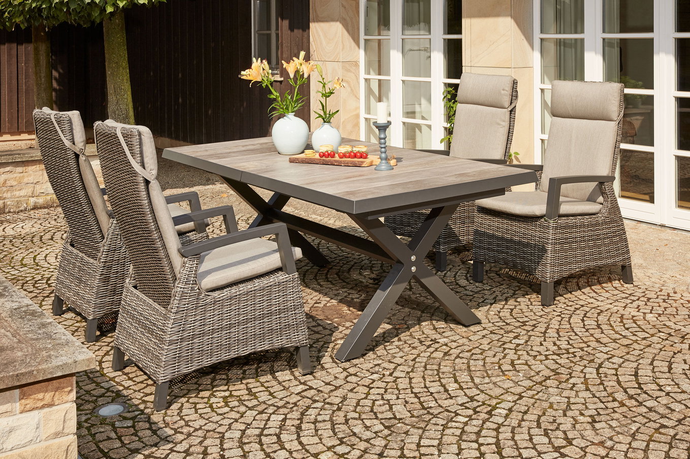 SIENA GARDEN Corido / Sincro Ensemble repas de jardin, charcoal, Alu / Tressage Gardino®, 4 fauteuils de repas, table extensible 200/260 x 100 cm 21520__1