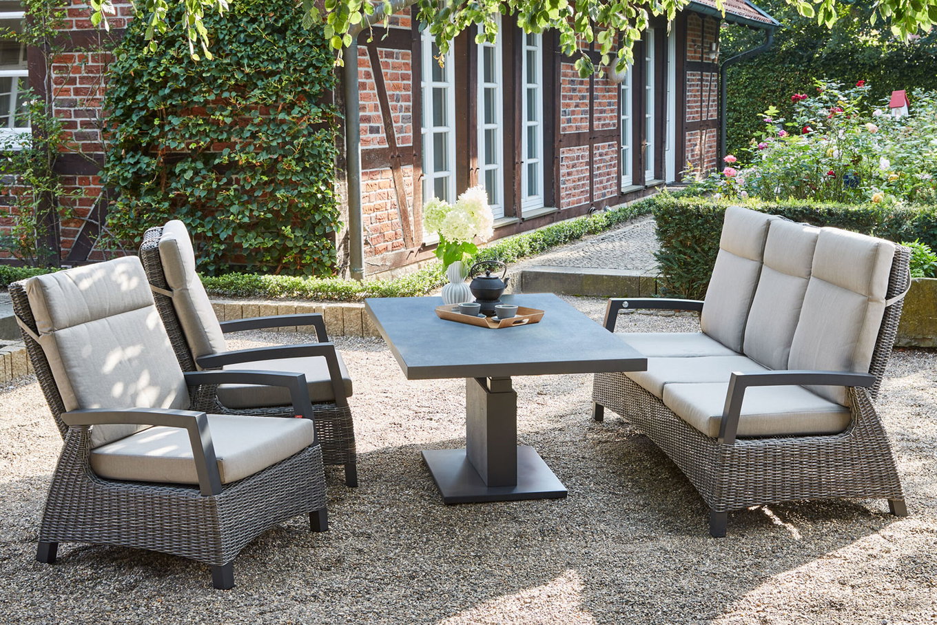 SIENA GARDEN Corido/Bellani Gris Salon de jardin, charcoal/anthracite/gris, Alu/Résine Gardino®, Table relevable 160x90cm, 1x canapé 3 places, 2x Fauteuils lounge 22117__1