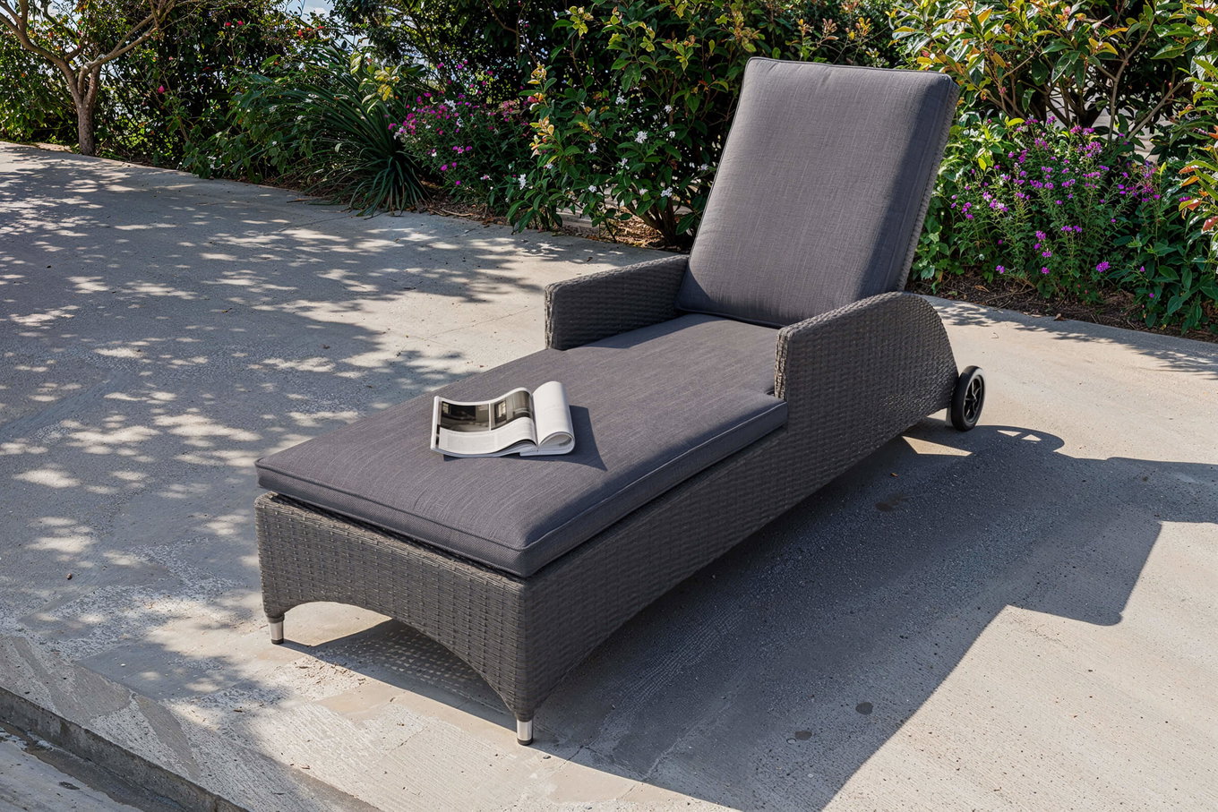 OUTFLEXX Vigo Bain de soleil à roulettes, gris acier chiné, Alu/Résine tressée, 198x68x96 cm, à roulettes, coussins inclus 23602__1