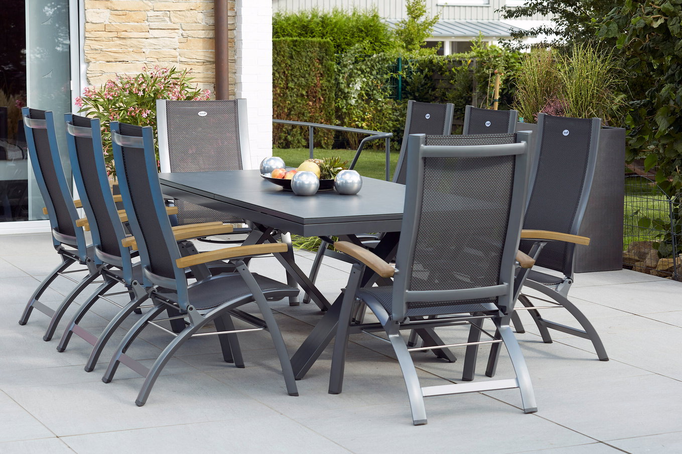 HARTMAN Modèle spécial Xanadu / Primo Ensemble repas de jardin, xerix/naturel, Alu/Teck/Vitrocéramique, 8 chaises pliantes, 220/280x100cm, piètement en X, accoudoirs en teck 23335__1