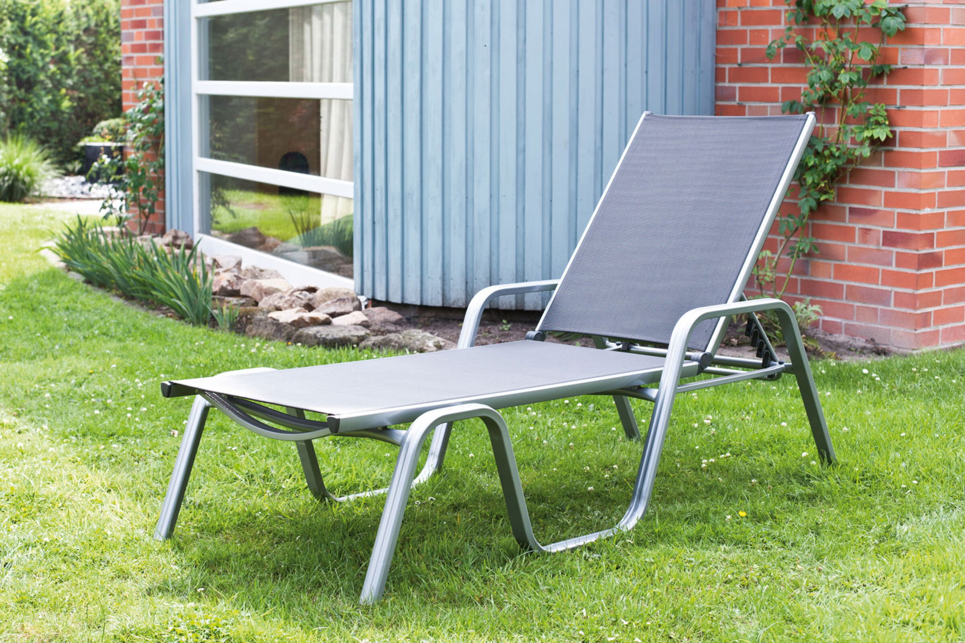 KETTLER BasicPlus Bain de soleil empilable, argent/anthracite, Alu/Textilène, 202 x 70 x 37,5cm, 0301214-0000