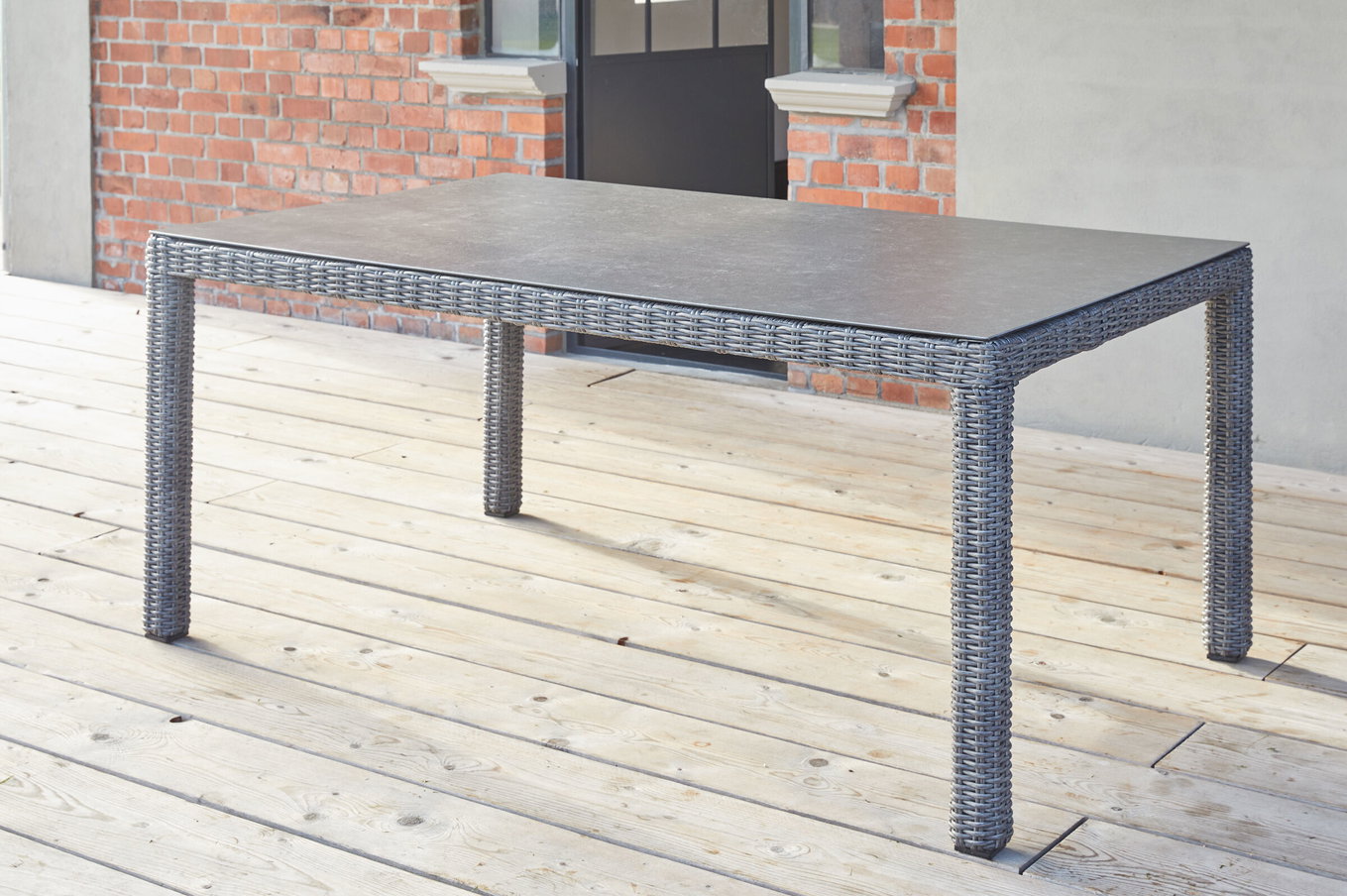 Ploß Rocking Comfort Table à manger, modèle exclusif, gris-brun chiné, Alu/Résine tressée/Vitrocéramique, 180x110 cm, thermolaqué 23621__1