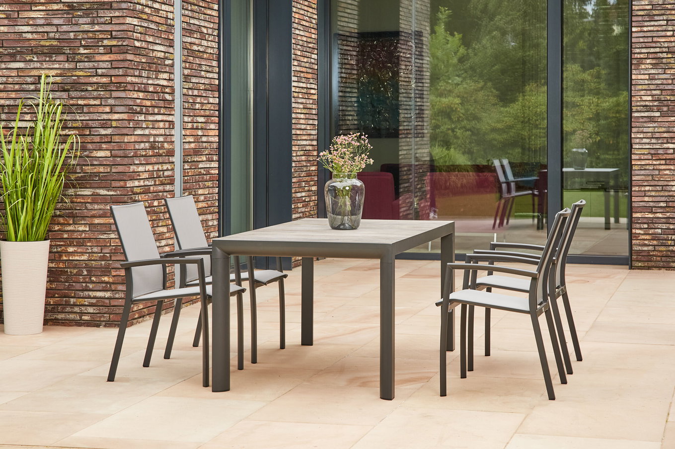 SIENA GARDEN Silva/Velia Ensemble repas de jardin, anthracite/gris, Alu/Tissu Ranotex®/Céramique, 160 x 90cm, incl. 4 fauteuils dining 23820__1