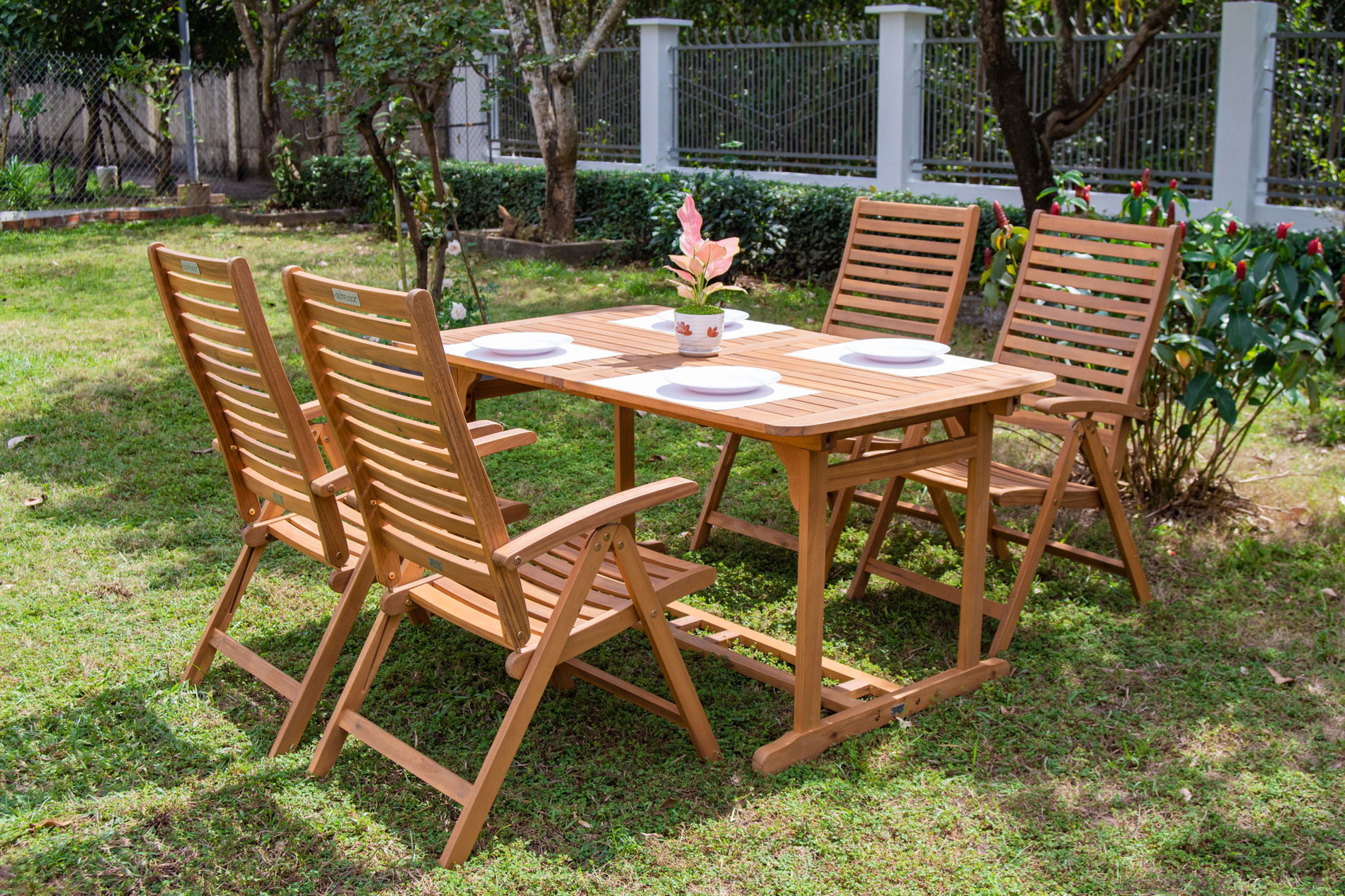 OUTFLEXX Ensemble repas de jardin, naturel, acacia, table extensible 180/240 x 100 cm, 4 chaises pliantes, pliable, produit certifié FSC® 22827__1