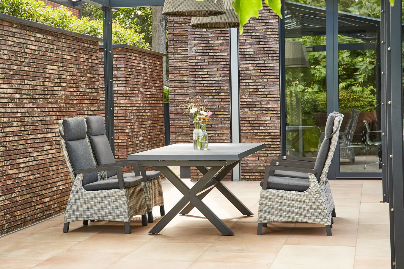 SIENA GARDEN Messina/Corido Ensemble repas de jardin, anthracite, Alu/Tressé/Céramique, 200-260 x 100 cm, avec 4 fauteuils de salle à manger 23806__1