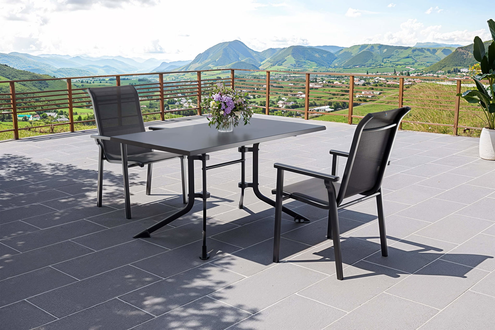 Kettler BasicPlus Pro Ensemble balcon, anthracite, Aluminium/Textilène/Kettalux, table 140 x 95 cm, 2 fauteuils empilables Kettler BasicPlus Pro Ensemble balcon, anthracite, Aluminium/Textilène/Kettalux, table 140 x 95 cm, 2 fauteuils empilables