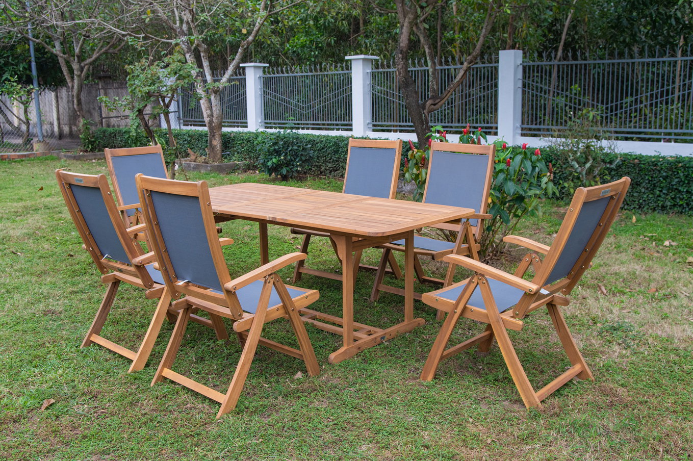 OUTFLEXX Ensemble repas de jardin, naturel/gris, Acacia/Textilene, Table extensible 180/240 x 100 cm, 6 chaises pliantes 5 positions, Produit certifié FSC® 22825__1