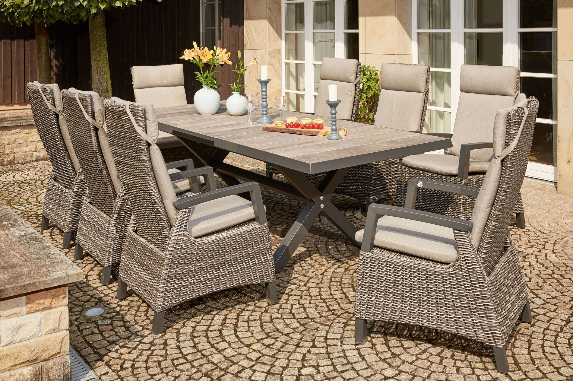 SIENA GARDEN Corido / Sincro Ensemble repas de jardin, charcoal, Alu / tressage Gardino®, 8 fauteuils de repas, table extensible 200/260 x 100 cm