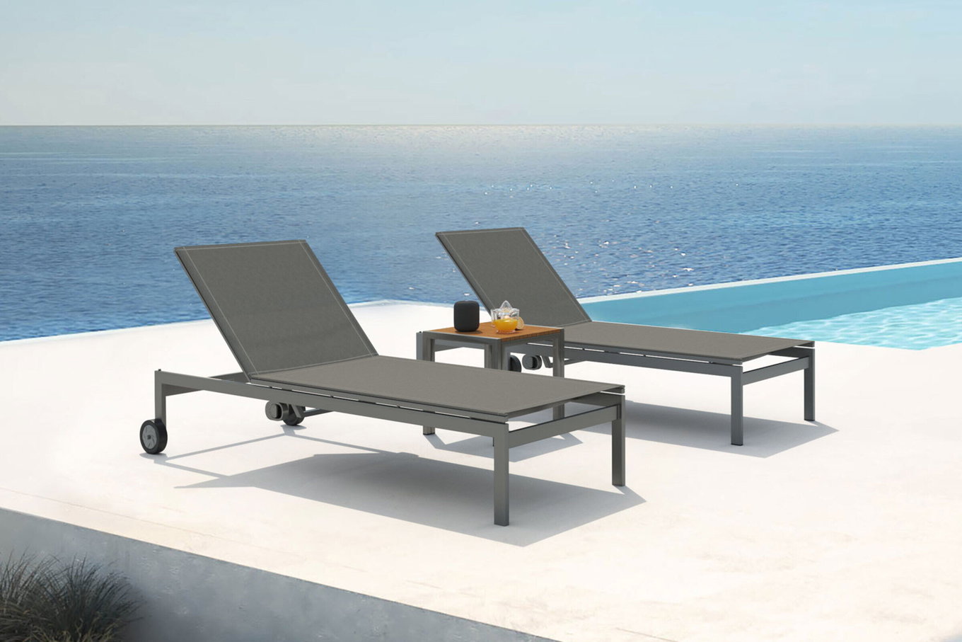 OUTFLEXX Set de 2 bains de soleil à roulettes, taupe, acier inoxydable/teck, 212x71x36cm, avec table d'appoint 45x45cm, produit certifié FSC® 14171__1