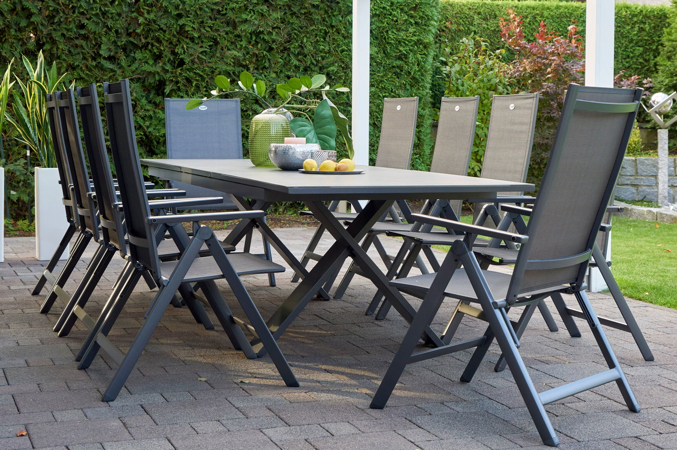HARTMAN Modèle spécial Xanadu / Aruba Ensemble repas de jardin, xerix/anthracite, Alu/Verre-céramique, 10 chaises pliantes, 220/280x100cm 21135__1