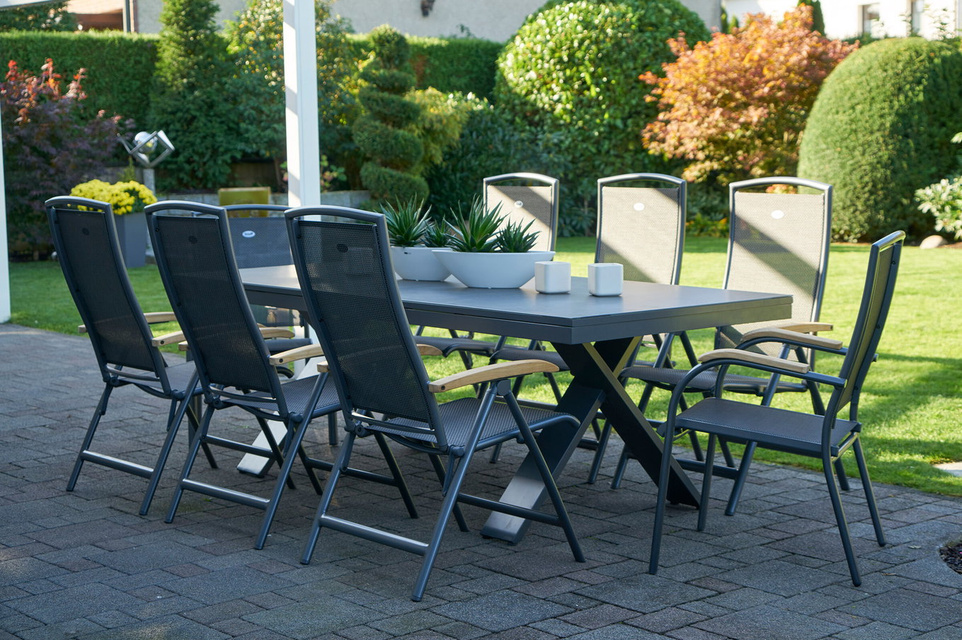 HARTMAN Modèle spécial Xanadu / Raffaelo Ensemble repas de jardin, xerix/anthracite, Alu/Vitrocéramique, 2 fauteuils empilables, 6 chaises pliantes, 220/280x100cm 21099__1